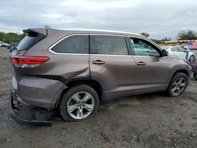 Photo 3 from auction – 2018 TOYOTA HIGHLANDER with VIN 5TDYZRFH4JS235333