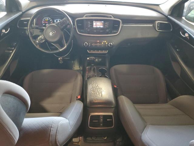 Photo 8 from auction – 2016 KIA SORENTO LX with VIN 5XYPGDA32GG003836