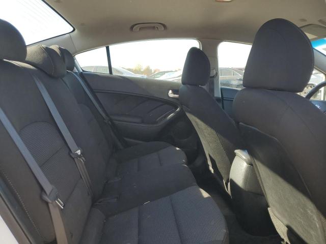 Photo 10 from auction – 2017 KIA FORTE LX with VIN 3KPFK4A77HE078933