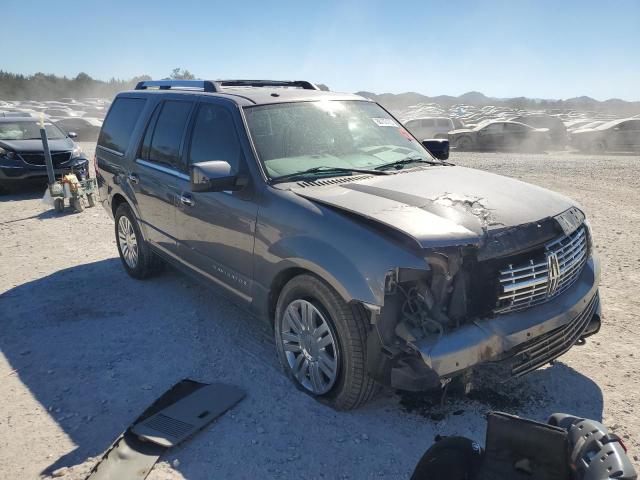 Photo 4 from auction – 2012 LINCOLN NAVIGATOR with VIN 5LMJJ2H57CEL06996