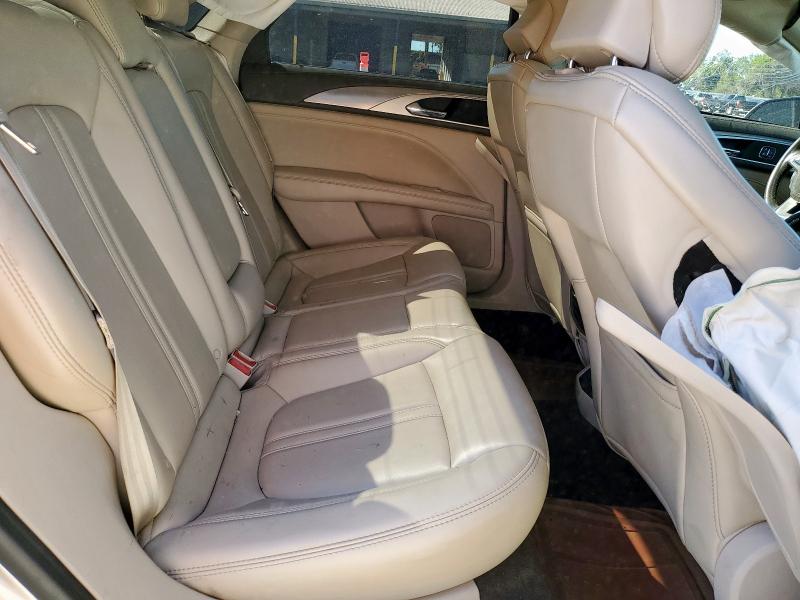 Photo 10 from auction – 2019 LINCOLN MKZ with VIN 3LN6L5KU5KR619321