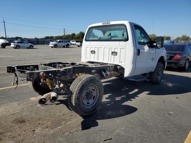 Photo 3 from auction – 2015 FORD F350 SUPER with VIN 1FDRF3BTXFEC27962