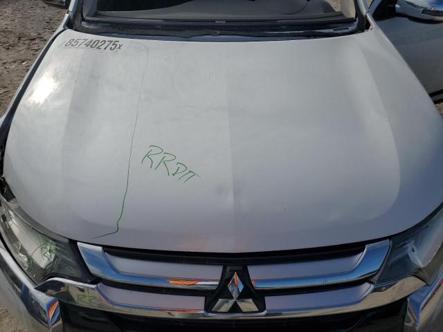 Photo 11 from auction – 2017 MITSUBISHI OUTLANDER with VIN JA4AD3A38HZ009078