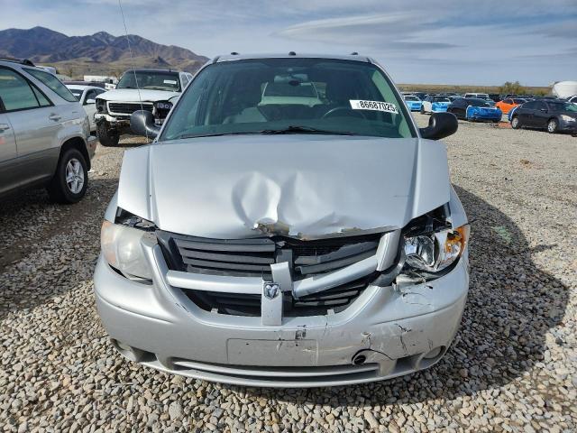 Photo 5 from auction – 2006 DODGE GRAND CARA with VIN 2D4GP44L56R896271