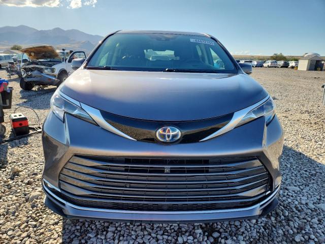 Photo 5 from auction – 2021 TOYOTA SIENNA LIM with VIN 5TDESKFC2MS037518