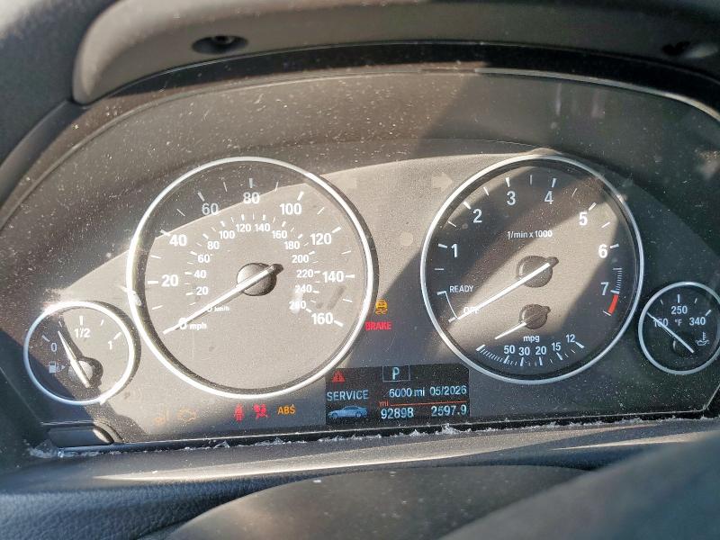 Photo 9 from auction – 2016 BMW 320 I with VIN WBA8E1G5XGNT38379