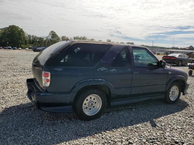 Photo 3 from auction – 2002 CHEVROLET BLAZER with VIN 1GNCS18W92K117340