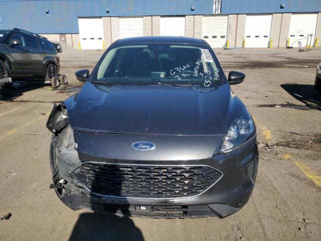 Photo 5 from auction – 2020 FORD ESCAPE SE with VIN 1FMCU9G63LUC52267