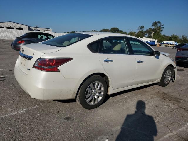 Photo 3 from auction – 2014 NISSAN ALTIMA 2.5 with VIN 1N4AL3AP1EN215394