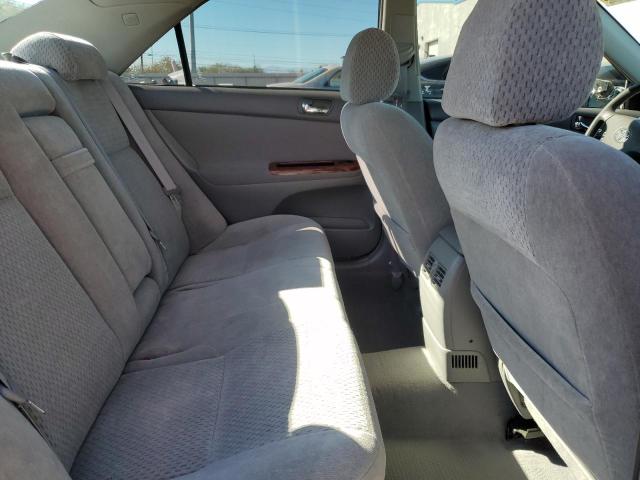 Photo 10 from auction – 2002 TOYOTA CAMRY LE with VIN 4T1BE30K62U626981