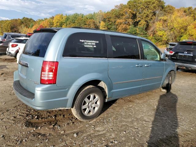 Photo 3 from auction – 2010 CHRYSLER TOWN & COU with VIN 2A4RR5D19AR304412