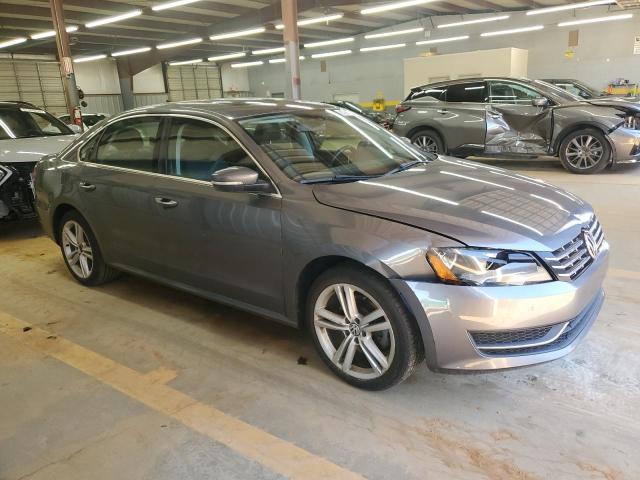 Photo 4 from auction – 2014 VOLKSWAGEN PASSAT SE with VIN 1VWBN7A39EC061748