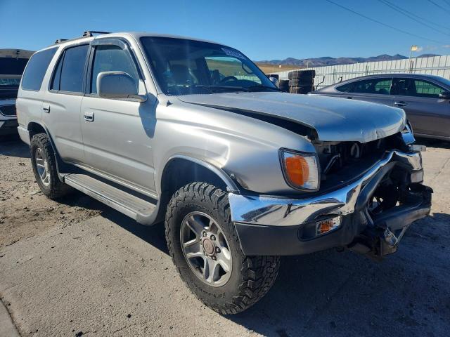 Photo 4 from auction – 2001 TOYOTA 4RUNNER SR with VIN JT3HN86R610358511