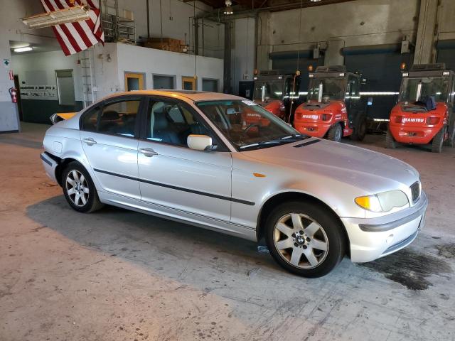Photo 4 from auction – 2003 BMW 325 I with VIN WBAET37443NH04409