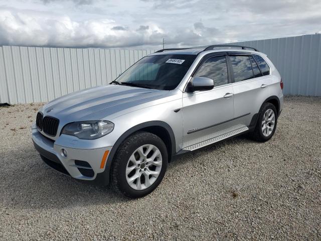 BMW X5 XDRIVE3 2013 with VIN 5UXZV4C52D0E14007 - Photo from auction