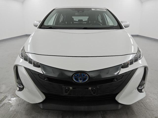 Photo 5 from auction – 2021 TOYOTA PRIUS PRIM with VIN JTDKAMFP2M3167398