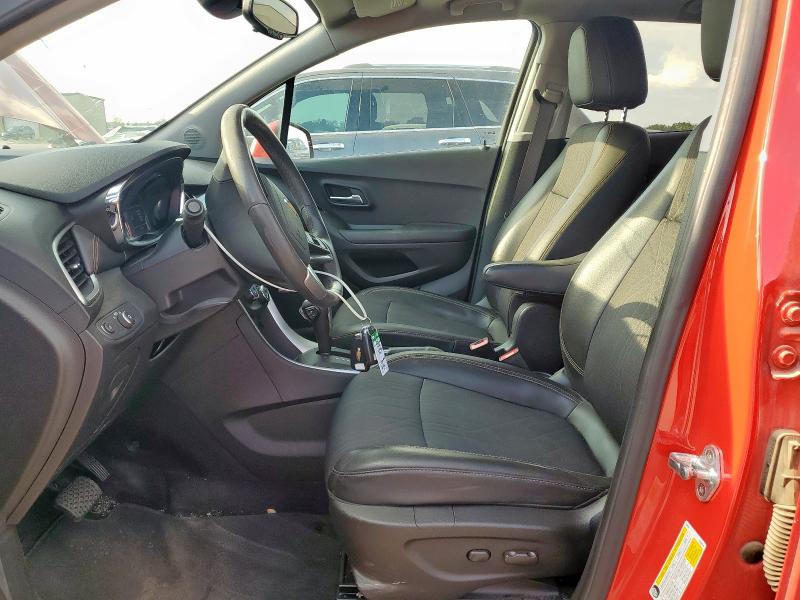 Photo 7 from auction – 2020 CHEVROLET TRAX 1LT with VIN KL7CJLSB5LB342091