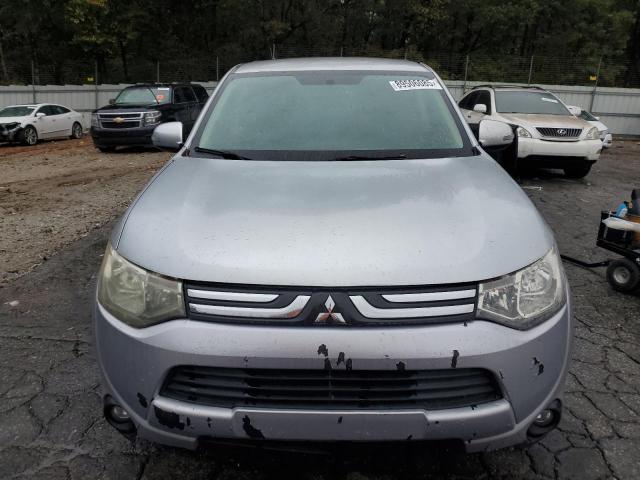 Photo 5 from auction – 2014 MITSUBISHI OUTLANDER with VIN JA4AD3A38EZ016947