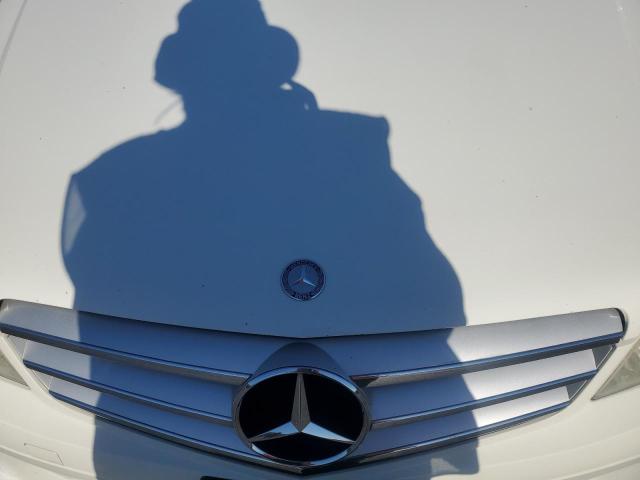Photo 11 from auction – 2010 MERZ C 300 4MATIC with VIN WDDGF8BB2AR099823