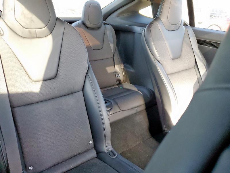 Photo 11 from auction – 2018 TESLA MODEL X with VIN 5YJXCBE21JF114779