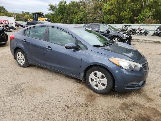 Photo 4 from auction – 2015 KIA FORTE LX with VIN KNAFX4A61F5313714