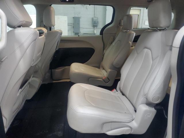 Photo 11 from auction – 2019 CHRYSLER PACIFICA T with VIN 2C4RC1EGXKR645032