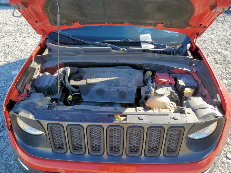 Photo 11 from auction – 2018 JEEP RENEGADE with VIN ZACCJABB6JPJ23244