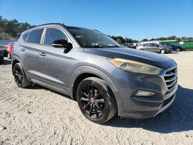 Photo 4 from auction – 2017 HYUNDAI TUCSON LIM with VIN KM8J33A2XHU504553