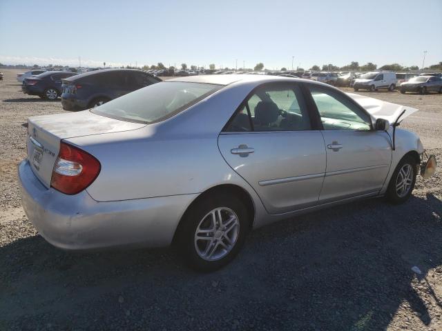 Photo 3 from auction – 2004 TOYOTA CAMRY LE with VIN 4T1BE32K84U825451