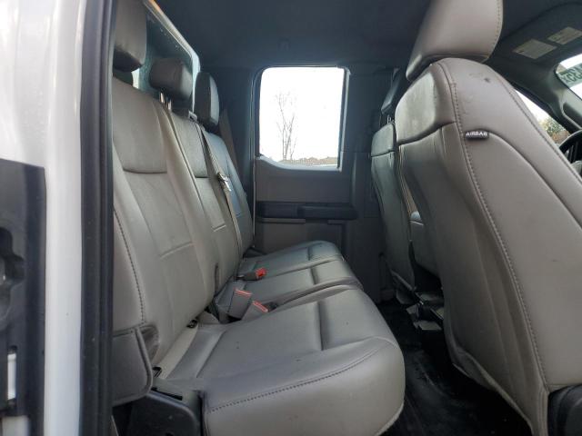 Photo 10 from auction – 2018 FORD F150 SUPER with VIN 1FTEX1CB1JFD04392