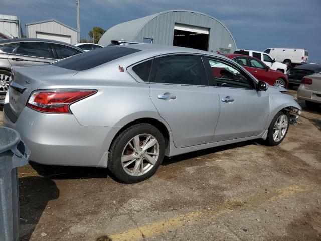 Photo 3 from auction – 2015 NISSAN ALTIMA 2.5 with VIN 1N4AL3AP3FN341578