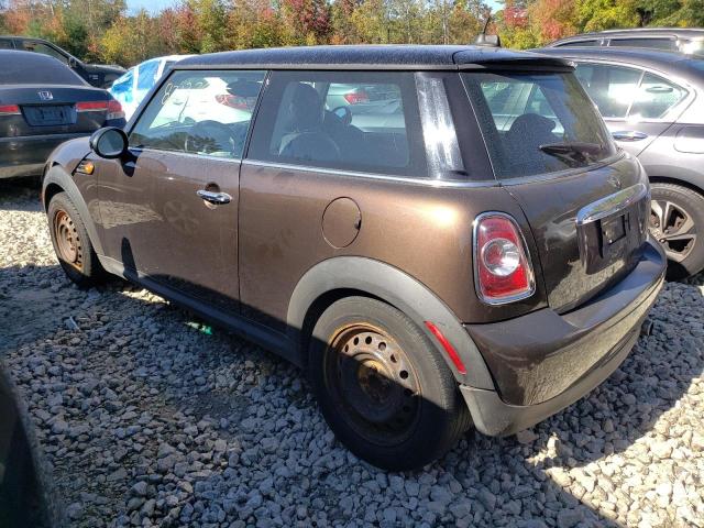 Photo 2 from auction – 2011 MINI COOPER with VIN WMWSU3C55BT181844