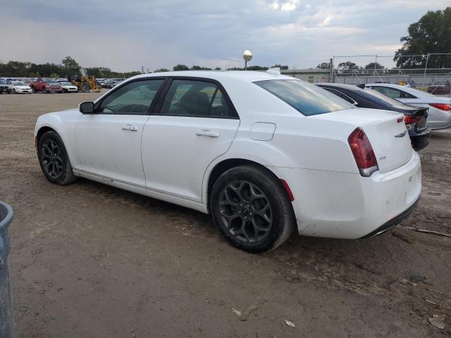 Photo 2 from auction – 2018 CHRYSLER 300 S with VIN 2C3CCAGG0JH165447