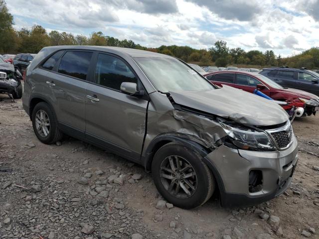 Photo 4 from auction – 2014 KIA SORENTO LX with VIN 5XYKT3A64EG487192