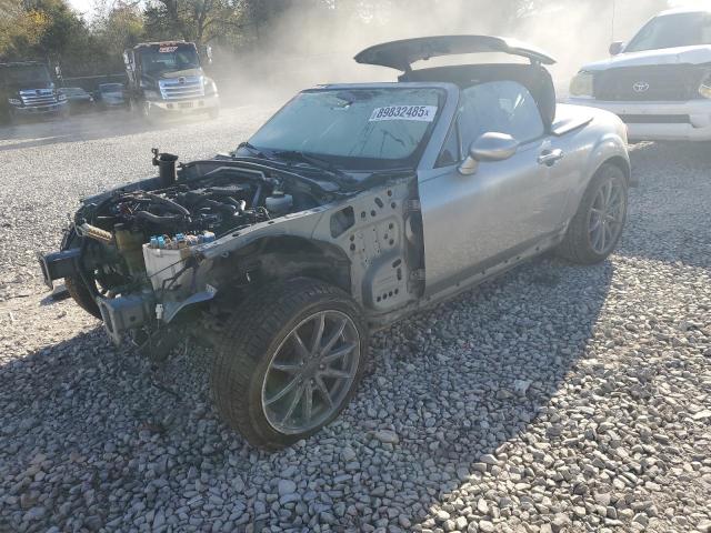 MAZDA MX-5 MIATA 2010 con VIN JM1NC2FF1A0206353 - Foto de la subasta