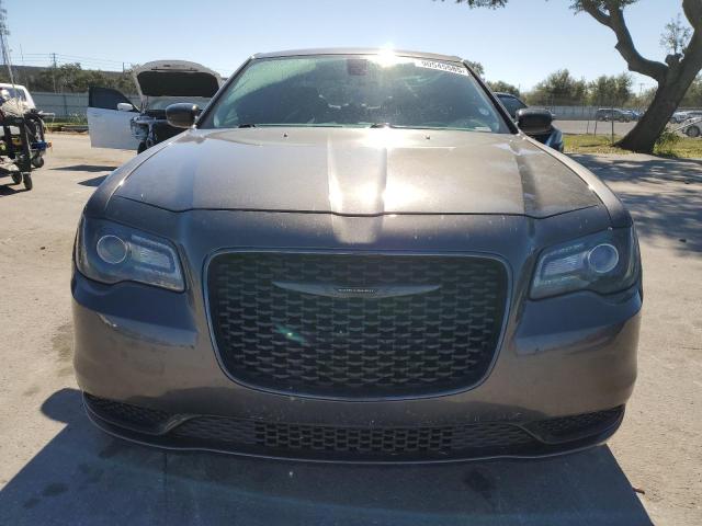Photo 5 from auction – 2022 CHRYSLER 300 with VIN 2C3CCAAGXNH104055