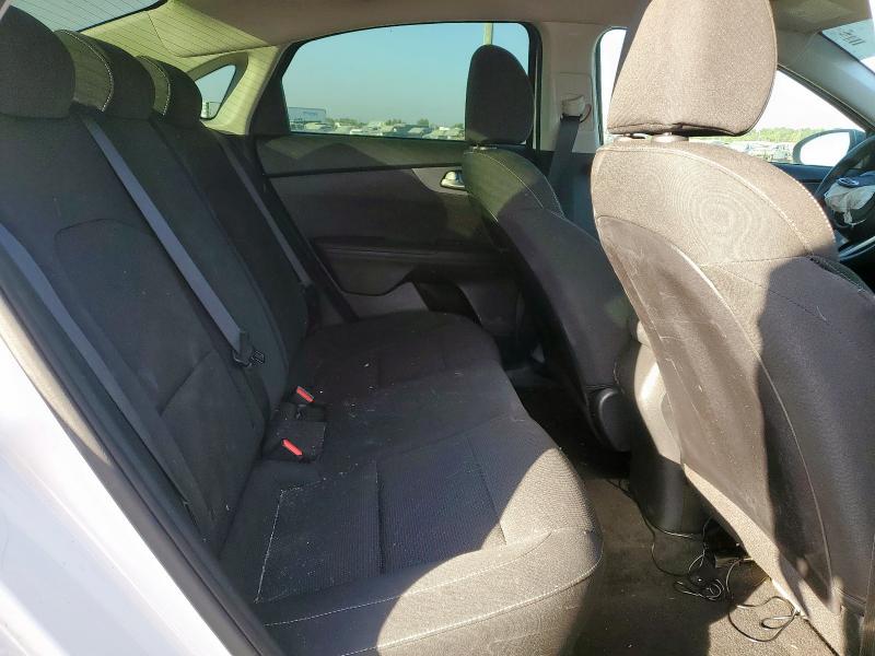 Photo 10 from auction – 2020 KIA FORTE FE with VIN 3KPF24AD3LE241558