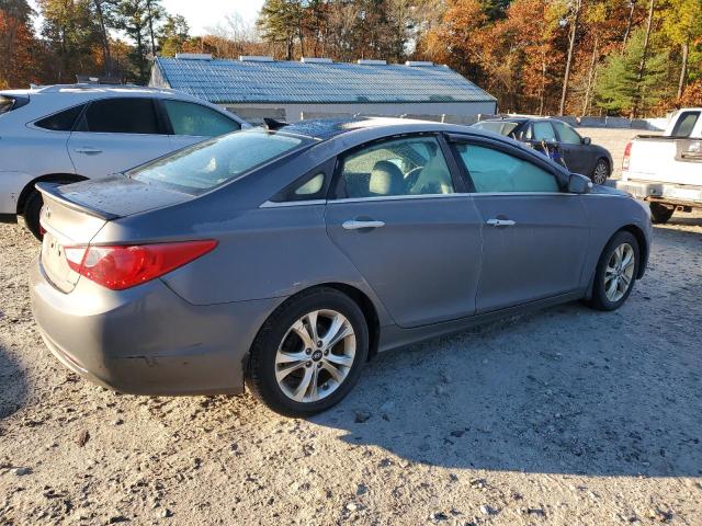 Photo 3 from auction – 2012 HYUNDAI SONATA with VIN 5NPEC4AC9CH310555