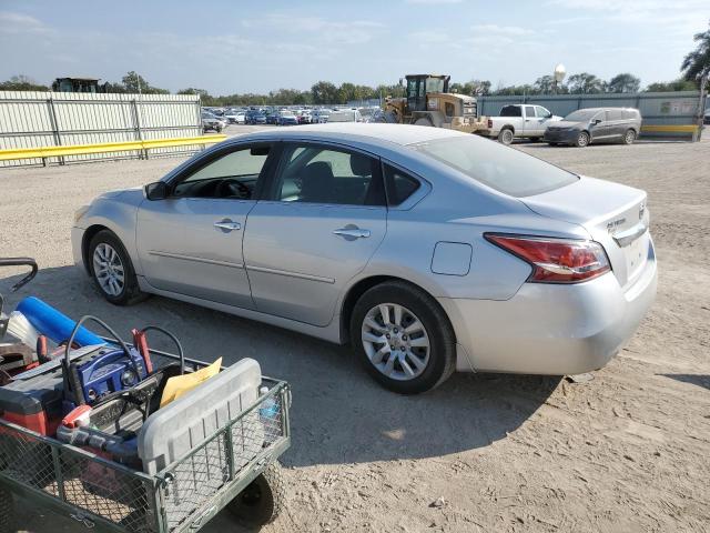 Foto 2 de la subasta – 2015 NISS ALTIMA con VIN 1N4AL3APXFC195143