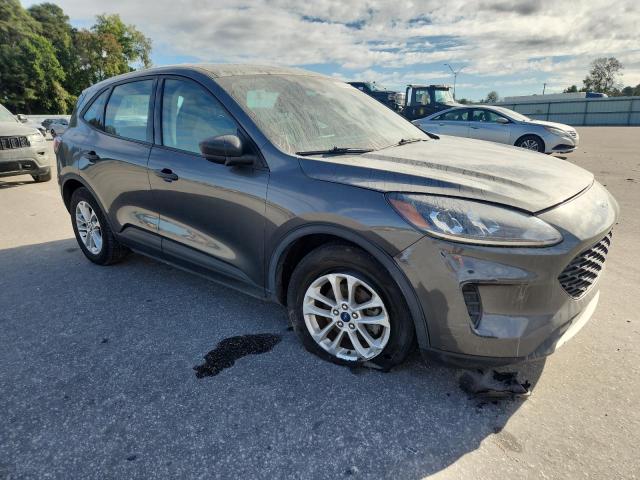 Photo 4 from auction – 2020 FORD ESCAPE S with VIN 1FMCU0F64LUB38131