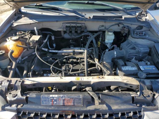 Foto 12 de la subasta – 2005 FORD ESCAPE XLS con VIN 1FMCU92Z65DA18032