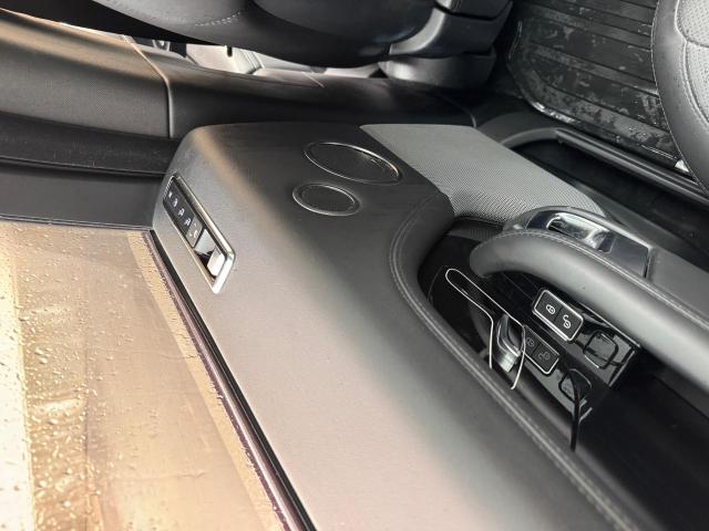 Photo 13 from auction – 2018 LAND ROVER RANGE ROVE with VIN SALGS2SV1JA385683