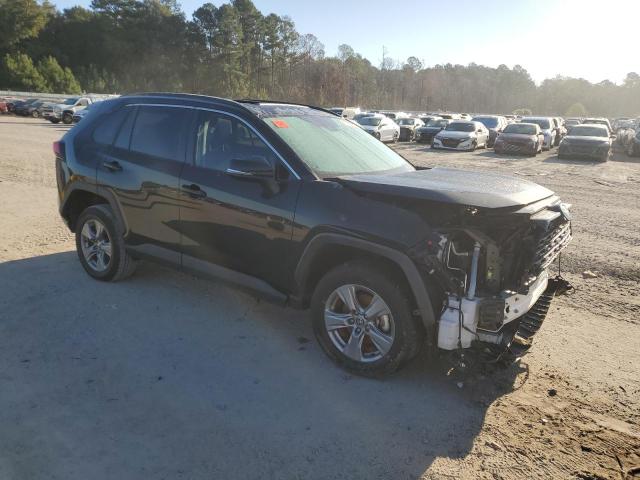 Photo 4 from auction – 2023 TOYOTA RAV4 XLE with VIN 2T3W1RFV0PC231034
