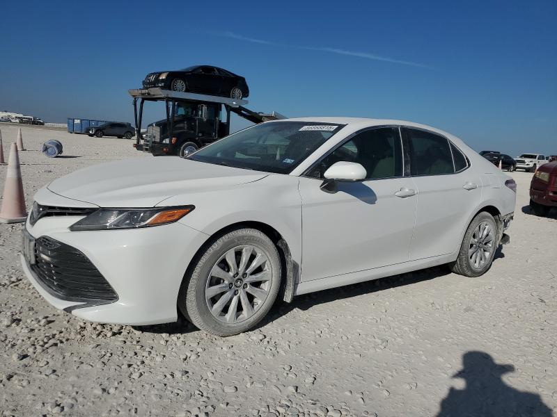 TOYOTA CAMRY L 2018 with VIN 4T1B11HK0JU650714 - Photo from auction