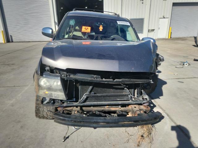 Photo 5 from auction – 2011 CHEVROLET TAHOE with VIN 1GNSKCE09BR138865