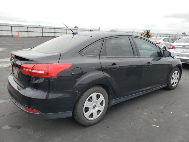 Photo 3 from auction – 2016 FORD FOCUS S with VIN 1FADP3E23GL246998