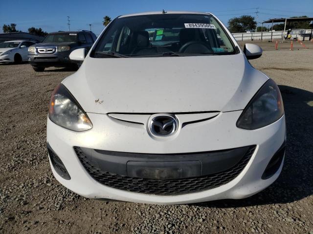 Photo 5 from auction – 2012 MAZDA MAZDA2 with VIN JM1DE1KZXC0145247