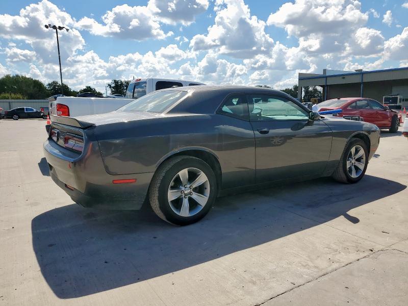 Photo 3 from auction – 2018 DODGE CHALLENGER SXT with VIN 2C3CDZAGXJH242586