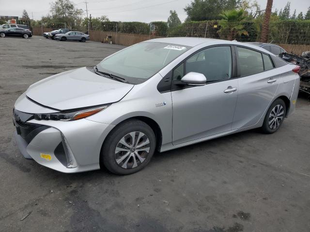 Photo 1 from auction – 2021 TOYOTA PRIUS PRIM with VIN JTDKAMFP4M3194196