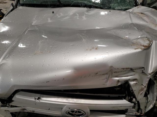 Photo 12 from auction – 2004 TOYOTA 4RUNNER SR with VIN JTEBU14R240029495